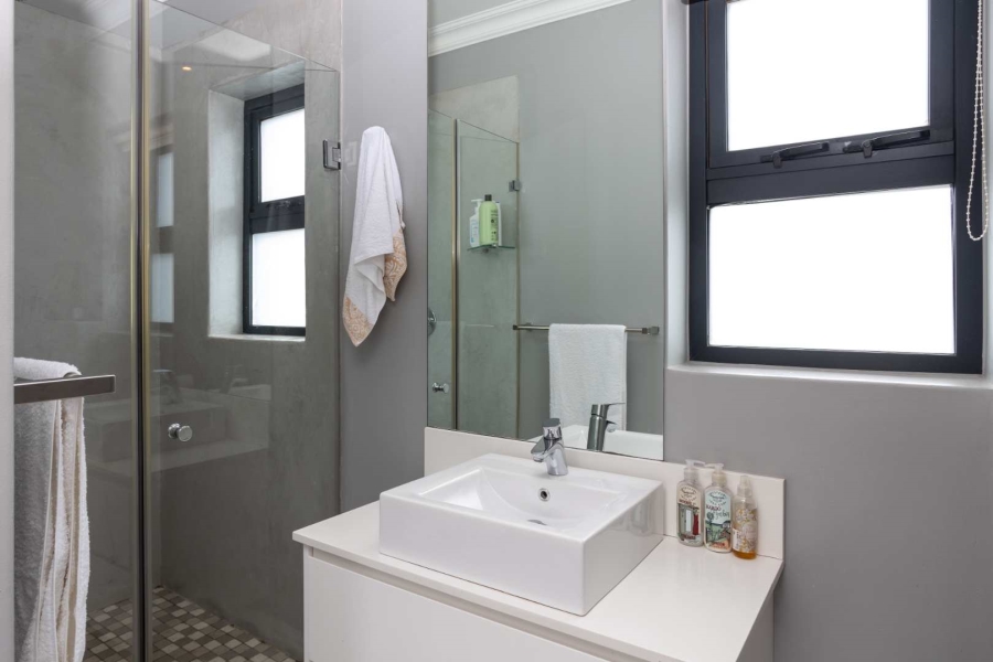 4 Bedroom Property for Sale in Val De Vie Estate Western Cape